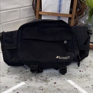 Everest Hiking Bag